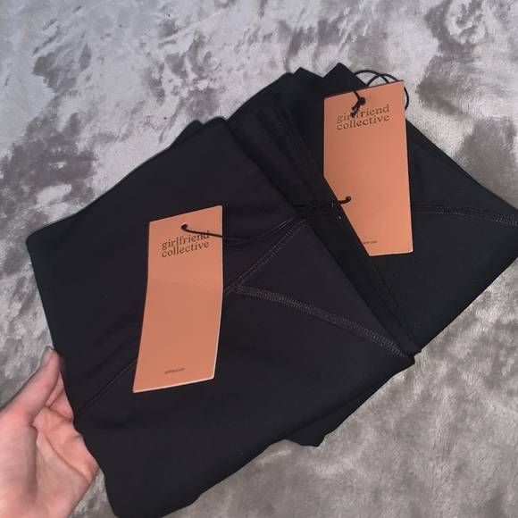 Girlfriend Collective | Black Compressive High Rise legging - Picture 7 of 7